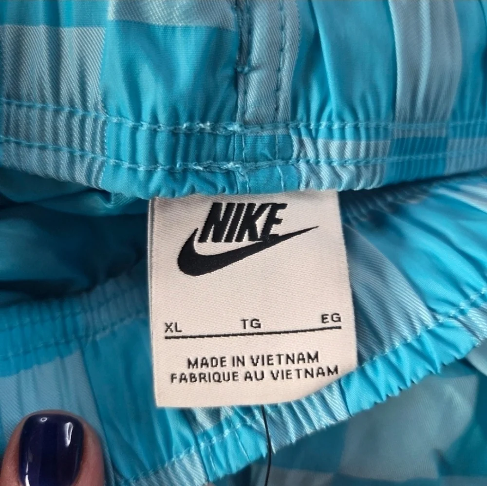 Nike Mens Blue Checkered Woven Shorts FN3098-447 XL - New Athletic Gym Workout - Picture 6 of 9